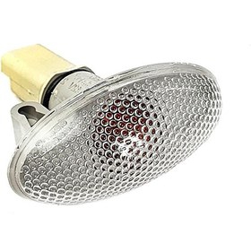چراغ بغل گلگیر پژو 206 برند آکمی